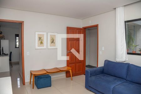 Sala  de casa para alugar com 2 quartos, 130m² em Centro, Diadema