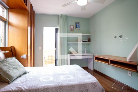 Suíte de apartamento à venda com 3 quartos, 153m² em Sagrada Família, Belo Horizonte