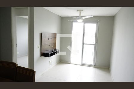 Sala de apartamento para alugar com 2 quartos, 51m² em Recreio dos Bandeirantes, Rio de Janeiro