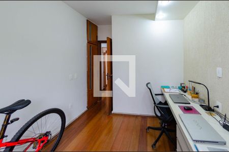 Quarto 2 de apartamento à venda com 3 quartos, 100m² em Vila Paris, Belo Horizonte