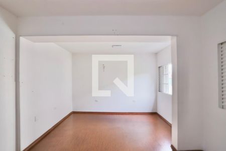 Quarto 2 de casa para alugar com 2 quartos, 200m² em Vila Santo Estevão, São Paulo