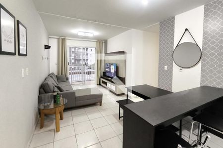 Sala de apartamento à venda com 2 quartos, 62m² em Jardim Tamoio, Jundiaí