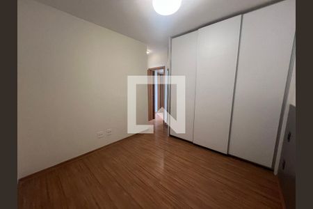 Suíte de apartamento para alugar com 2 quartos, 72m² em Vila da Serra, Nova Lima