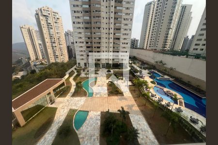 Vista da varanda de apartamento para alugar com 2 quartos, 72m² em Vila da Serra, Nova Lima