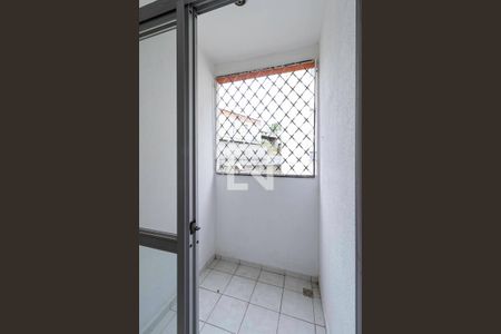 Varanda da sala  de apartamento à venda com 2 quartos, 55m² em Jardim Guanabara, Belo Horizonte