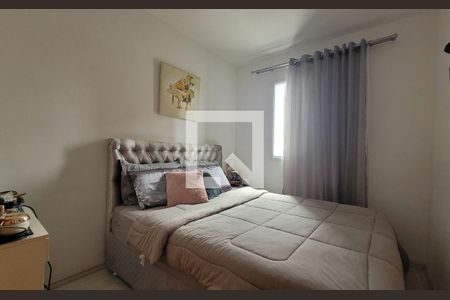 Quarto de apartamento à venda com 2 quartos, 64m² em Campestre, Santo André