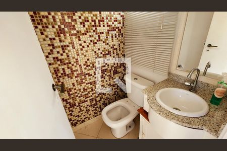 Lavabo de casa de condomínio à venda com 3 quartos, 90m² em Jardim Shangai, Jundiaí