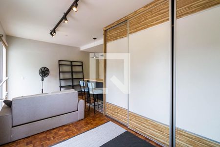 Quarto de apartamento à venda com 1 quarto, 40m² em Vila Andrade, São Paulo