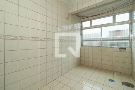 Cozinha de apartamento para alugar com 1 quarto, 60m² em Rubem Berta, Porto Alegre