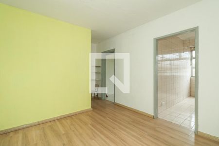 Sala de apartamento para alugar com 1 quarto, 60m² em Rubem Berta, Porto Alegre