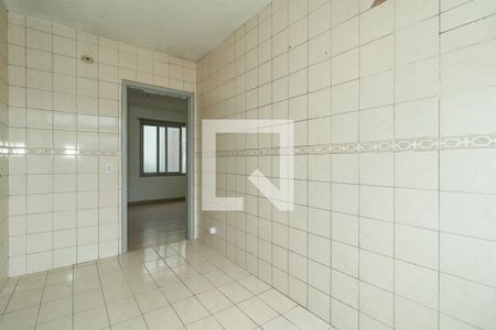 Cozinha de apartamento para alugar com 1 quarto, 60m² em Rubem Berta, Porto Alegre