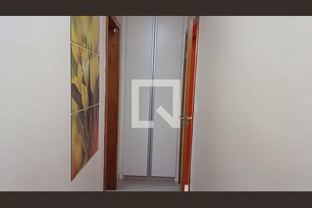 Corredor de apartamento à venda com 4 quartos, 89m² em Novo Eldorado, Contagem