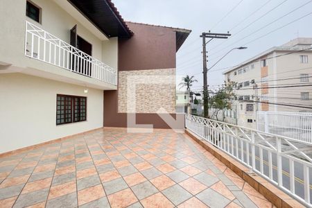 Sacada  de casa à venda com 3 quartos, 234m² em Santa Terezinha, São Bernardo do Campo