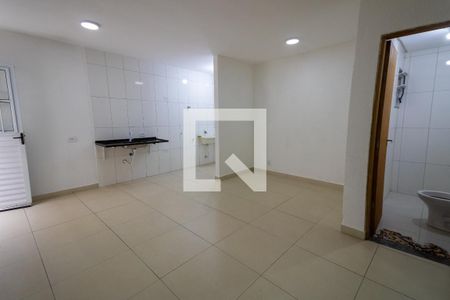 Sala de casa de condomínio para alugar com 1 quarto, 39m² em Jardim Dona Sinhá, São Paulo