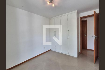 Quarto 1 de apartamento para alugar com 3 quartos, 105m² em Recreio dos Bandeirantes, Rio de Janeiro