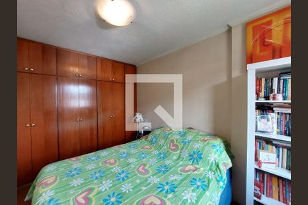 Quarto 1 de apartamento à venda com 2 quartos, 75m² em Vila Sao Paulo, São Paulo