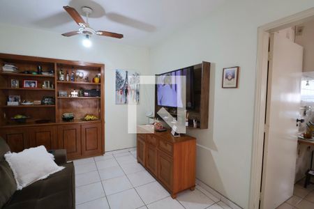 Sala de apartamento para alugar com 2 quartos, 72m² em Jardim Las Palmas, Guarujá