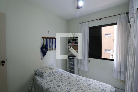 Quarto de apartamento para alugar com 2 quartos, 72m² em Jardim Las Palmas, Guarujá