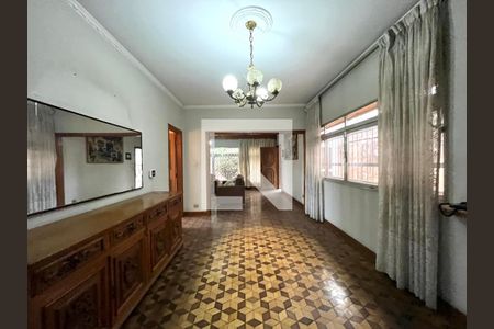 Hall de casa à venda com 3 quartos, 331m² em Cidade Vargas, São Paulo