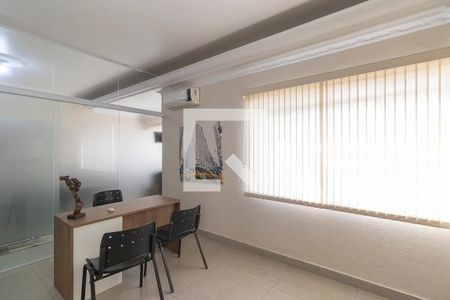 Sala de casa à venda com 4 quartos, 350m² em Taquaral, Campinas