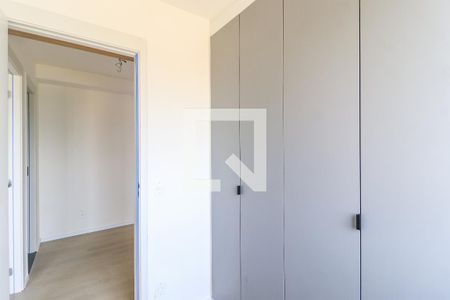 Quarto 1 de apartamento à venda com 2 quartos, 33m² em Jardim Aeroporto, São Paulo