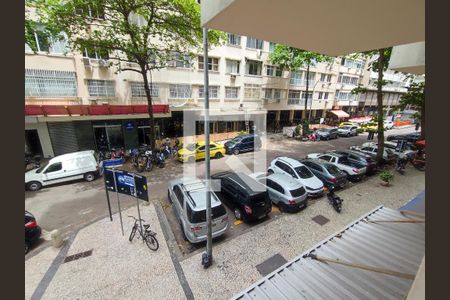 Vista da Sala/Quarto de apartamento para alugar com 1 quarto, 33m² em Copacabana, Rio de Janeiro