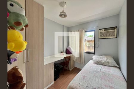 Quarto de apartamento para alugar com 2 quartos, 68m² em Taquara, Rio de Janeiro