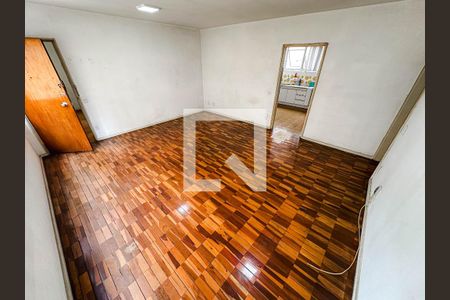 Apartamento para alugar com 90m², 2 quartos e 2 vagasSala