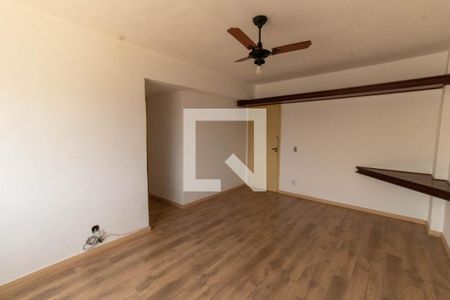 Sala de apartamento para alugar com 2 quartos, 70m² em Santa Rosa, Niterói