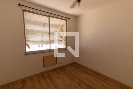 Quarto 1 de apartamento para alugar com 2 quartos, 70m² em Santa Rosa, Niterói