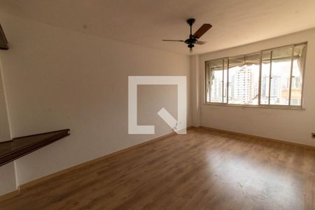 Sala de apartamento para alugar com 2 quartos, 70m² em Santa Rosa, Niterói