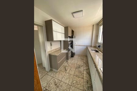 Cozinha de apartamento à venda com 3 quartos, 93m² em São Pedro, Belo Horizonte