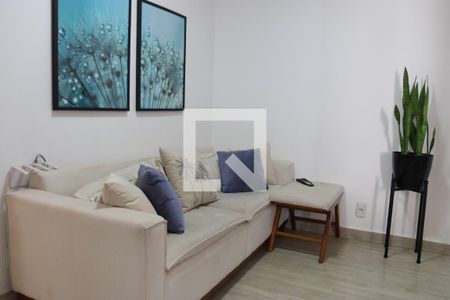 Sala de apartamento para alugar com 2 quartos, 43m² em Alphaville Araguaia, Goiânia