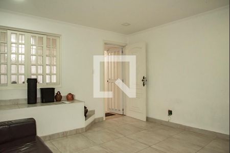 Sala 1 de casa para alugar com 3 quartos, 80m² em Mirandópolis, São Paulo