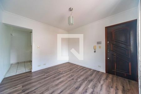 Sala de apartamento para alugar com 2 quartos, 57m² em Vila Cecília Maria, Santo André