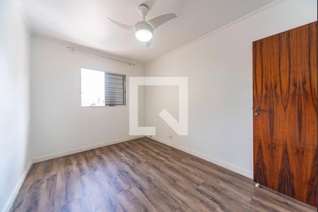 Quarto 1 de apartamento para alugar com 2 quartos, 57m² em Vila Cecília Maria, Santo André