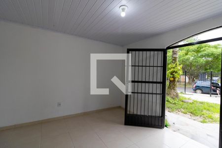 Sala de casa para alugar com 3 quartos, 155m² em Guarujá, Porto Alegre