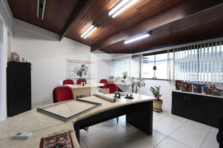 Sala 2 de casa para alugar com 2 quartos, 328m² em Vila Darli, São Paulo