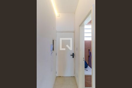 Entrada de kitnet/studio à venda com 1 quarto, 45m² em Santa Cecília, São Paulo