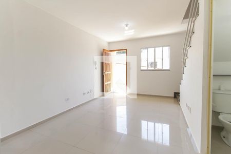 Sala de casa de condomínio à venda com 2 quartos, 80m² em Vila Campanela, São Paulo