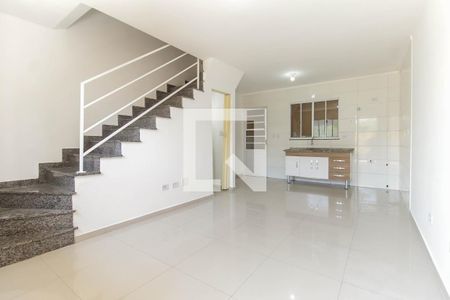 Sala de casa de condomínio à venda com 2 quartos, 80m² em Vila Campanela, São Paulo