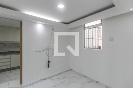 Sala de apartamento para alugar com 2 quartos, 46m² em Conjunto Habitacional Teotonio Vilela, São Paulo