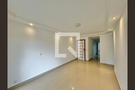 Sala de apartamento à venda com 2 quartos, 90m² em Vargem Grande, Rio de Janeiro