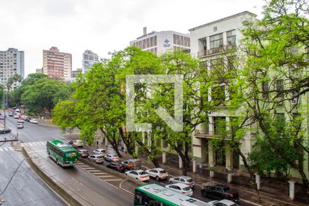 Vista  de apartamento à venda com 1 quarto, 38m² em Farroupilha, Porto Alegre