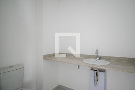 Lavabo de apartamento à venda com 4 quartos, 132m² em Vila Gumercindo, São Paulo