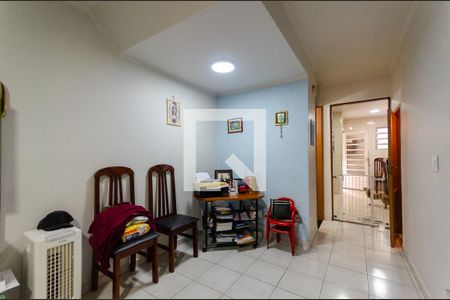 Sala de casa para alugar com 2 quartos, 81m² em Conjunto Residencial Vista Verde, São Paulo