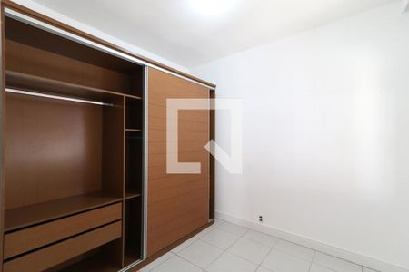 Quarto  de casa para alugar com 4 quartos, 90m² em Del Castilho, Rio de Janeiro