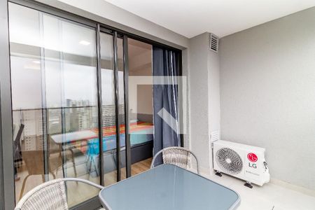 Varanda de kitnet/studio à venda com 1 quarto, 27m² em Pompeia, São Paulo