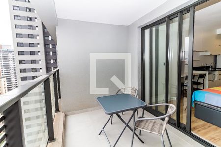 Varanda de kitnet/studio à venda com 1 quarto, 27m² em Pompeia, São Paulo