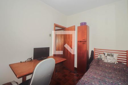 Quarto 1 de apartamento à venda com 4 quartos, 93m² em Rio Branco, Porto Alegre